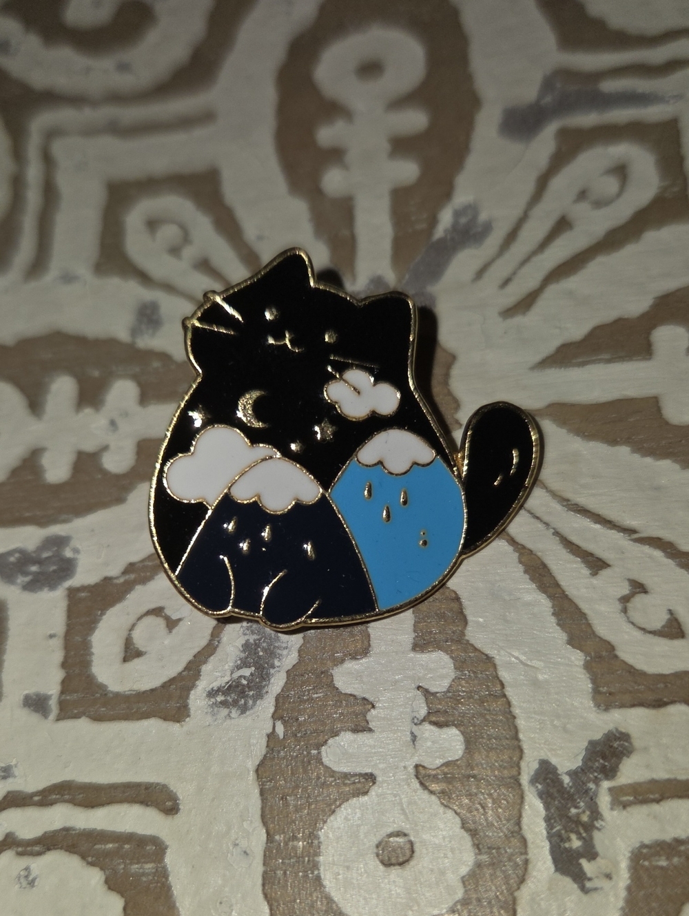 Mystic Cat Enamel Pin - Black & Blue